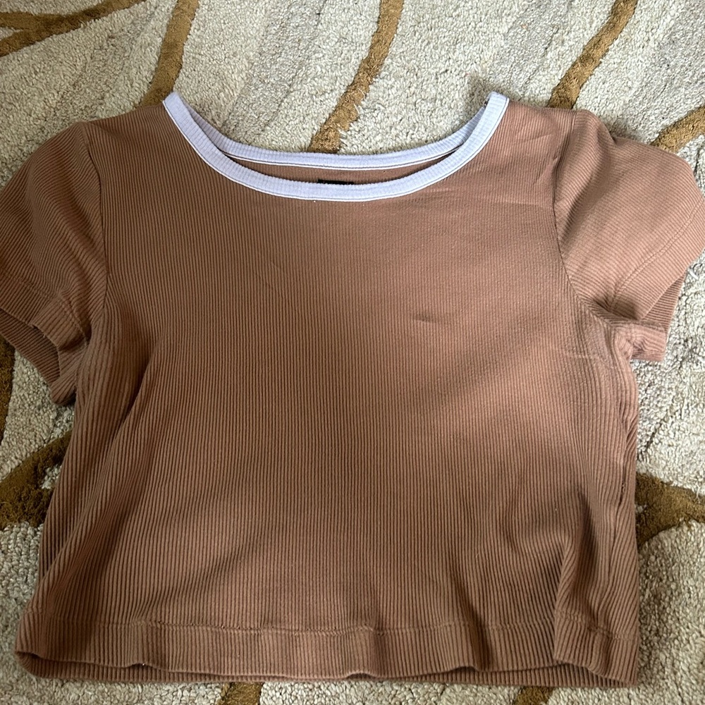 Cropped brown BDG shirt with purple neckline